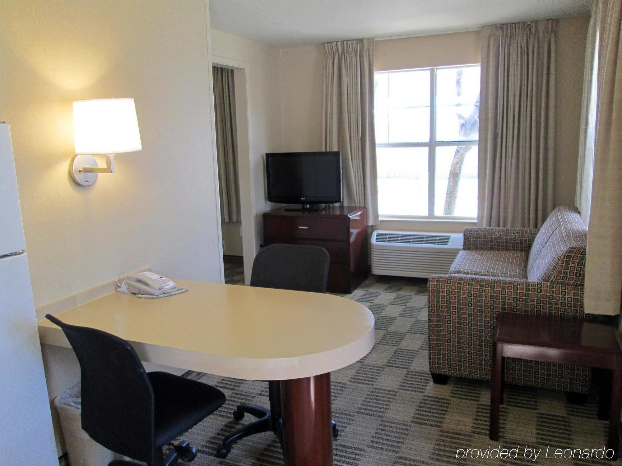 Extended Stay America Suites - Dallas - Vantage Point Dr Buitenkant foto